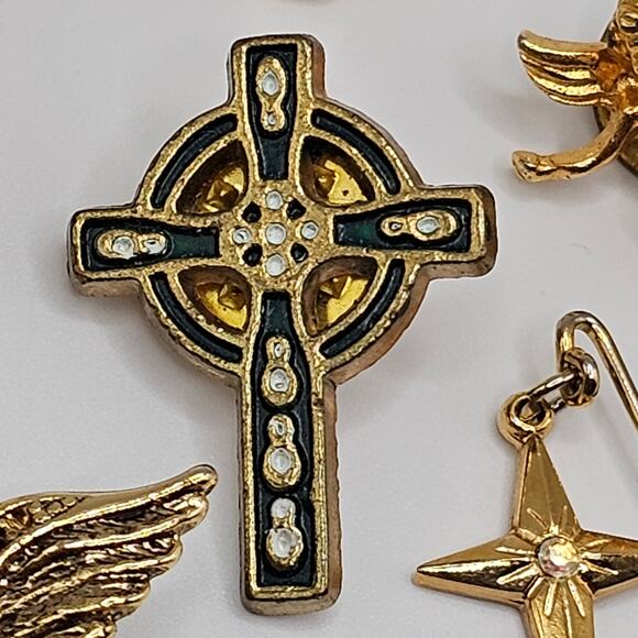 Vintage Brooch Pin Costume Jewelry Bundle Angel Cross Goldtone Faith Religious - Picture 5 of 11